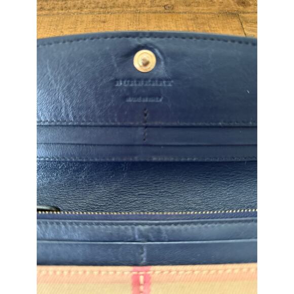 BURBERRY Calfskin House Check Porter Continental Wallet Navy Blue - Picture 10 of 14